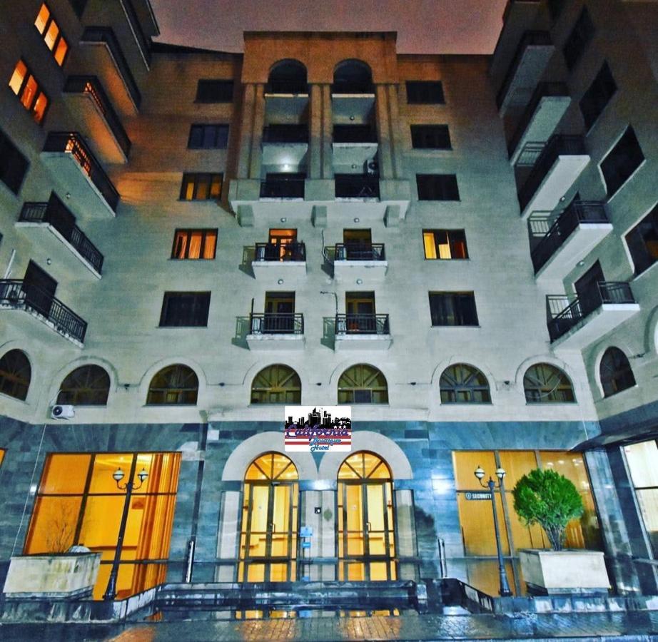 Hotel California Boutique Yerevan Bagian luar foto