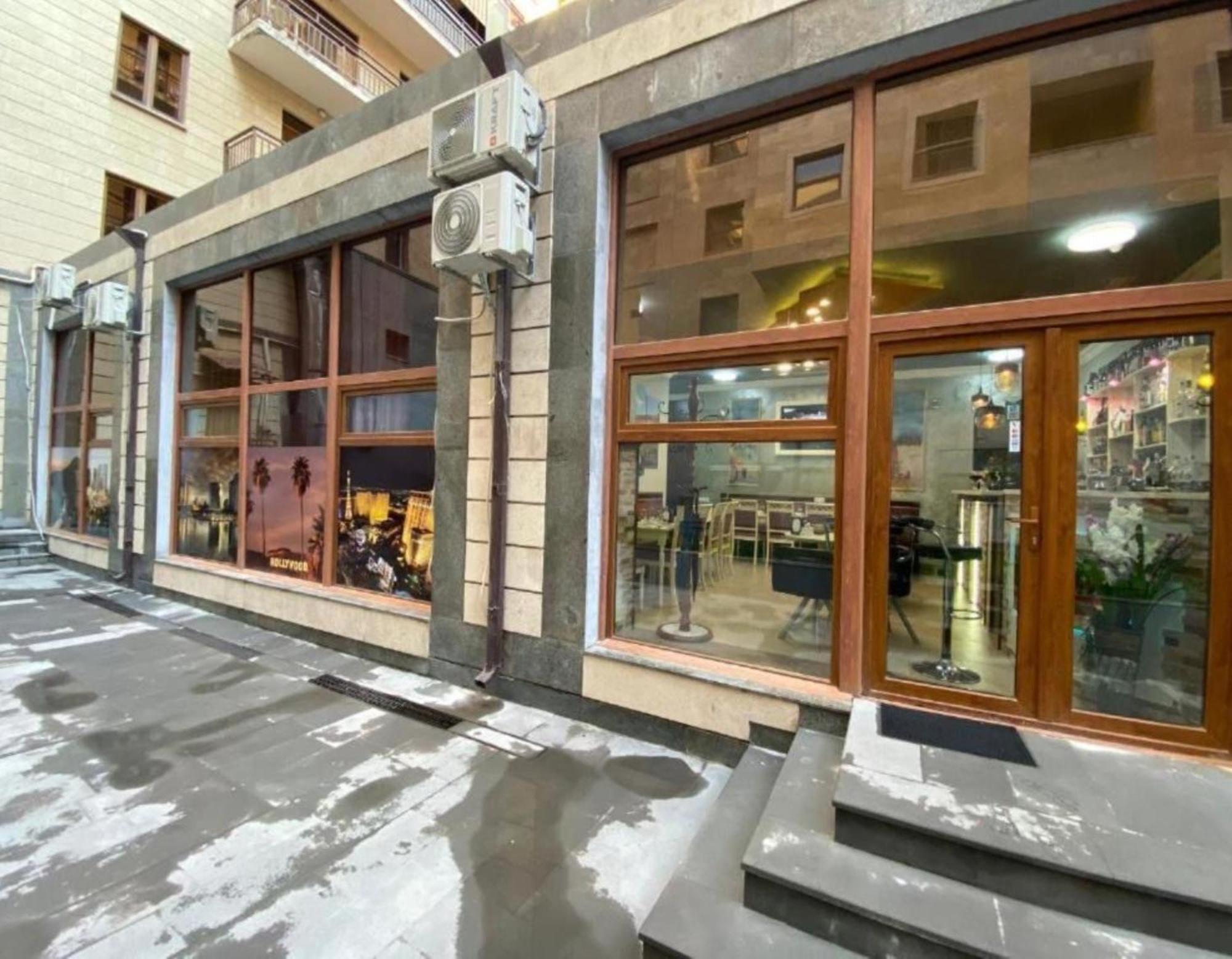 Hotel California Boutique Yerevan Bagian luar foto
